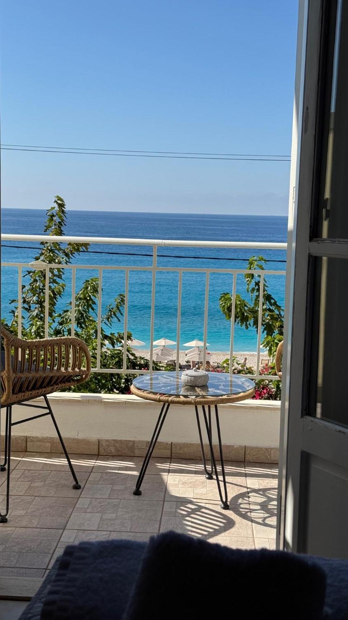 Áyios Nikítas Monato Luxury Apartments מראה חיצוני תמונה